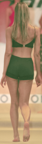 Costume 15 Retro